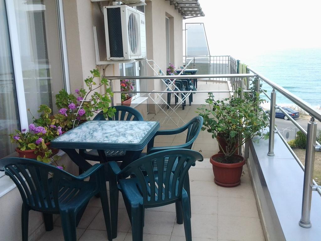 Villa Rouge Созопол Екстериор снимка